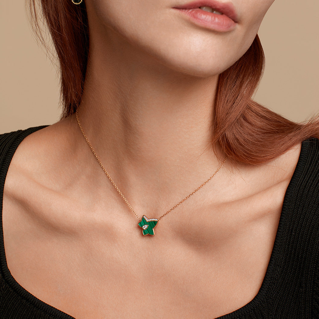 Malachite Simple Leaf Necklace