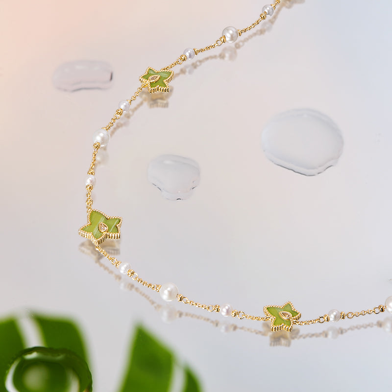Lola Rose x AHALOLO Ivy Collection Green Calcite Necklace, 5-leaf motif(Shipping from July 13th)
